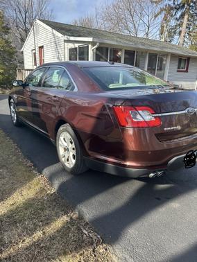 2012 Ford Taurus SEL