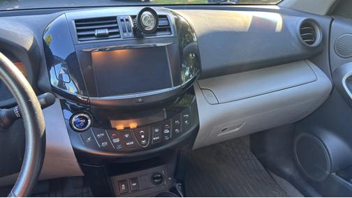 2014 Toyota RAV4 EV Base