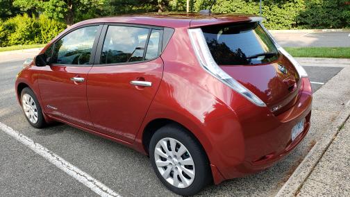 Photo 5 of 18 of 2013 Nissan Leaf S