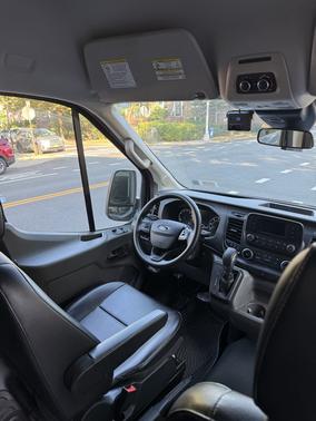 2023 Ford Transit-350 XLT