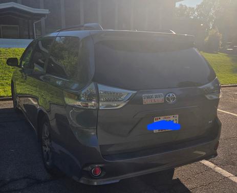 Gray 2011 Toyota Sienna SE