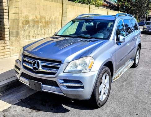 Silver 2012 Mercedes-Benz GL-Class GL 450 4MATIC