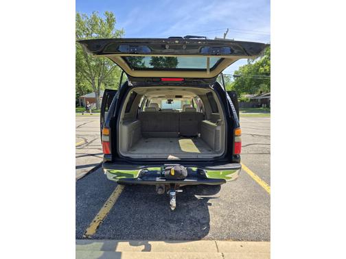 2006 Chevrolet Suburban 2500 LT