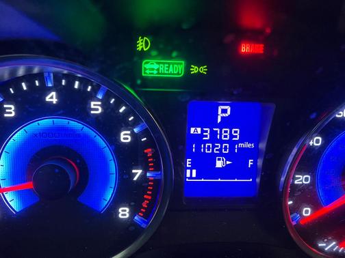White 2014 Subaru XV Crosstrek Hybrid 2.0i Hybrid Touring
