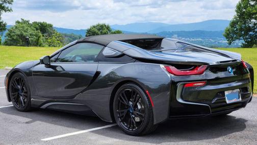 2019 BMW i8 Base