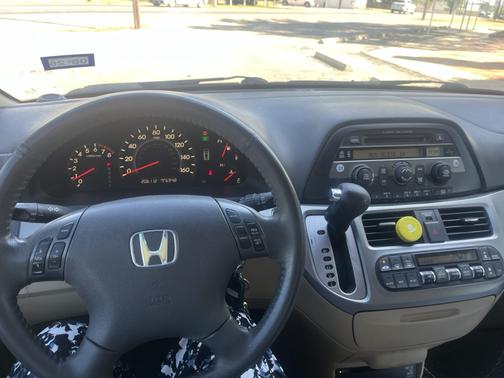 Black 2009 Honda Odyssey EX-L