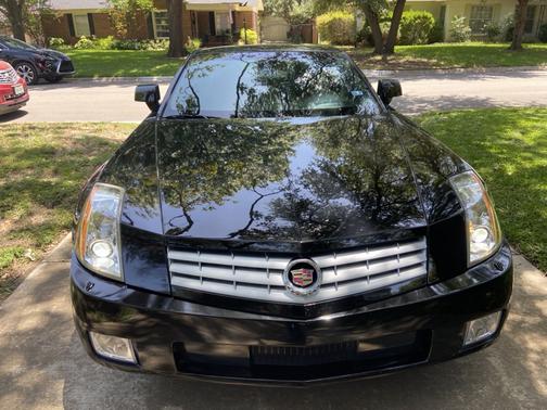 Black 2006 Cadillac XLR Base