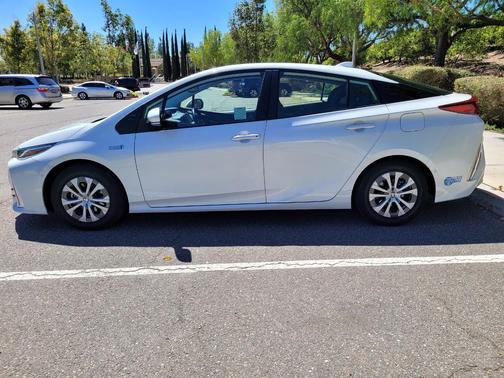 White 2021 Toyota Prius Prime Limited
