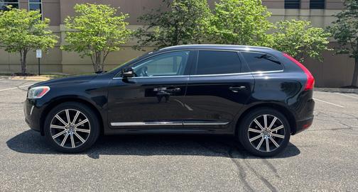 2014 Volvo XC60 3.2 Platinum