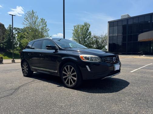 2014 Volvo XC60 3.2 Platinum