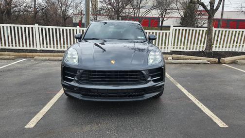 2019 Porsche Macan Macan