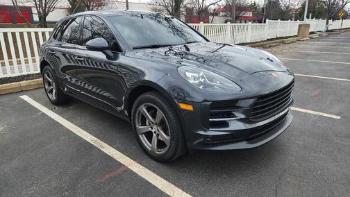 2019 Porsche Macan Macan