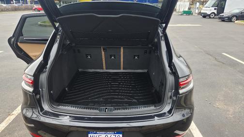 2019 Porsche Macan Macan