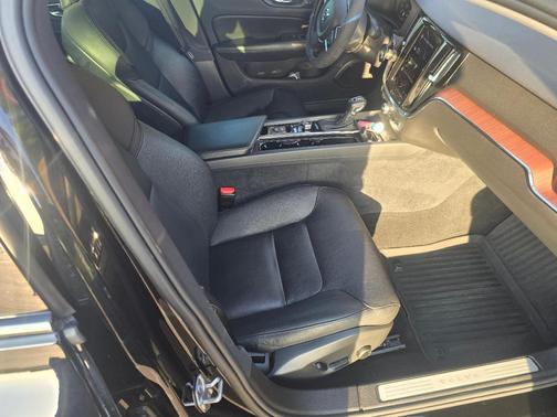 Black 2021 Volvo S60 T5 Momentum