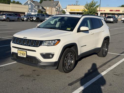 White 2017 Jeep New Compass Latitude