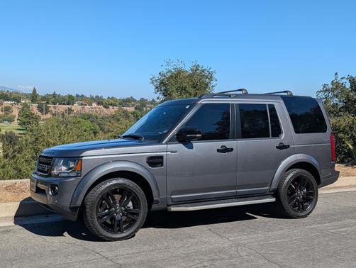 Gray 2016 Land Rover LR4 HSE