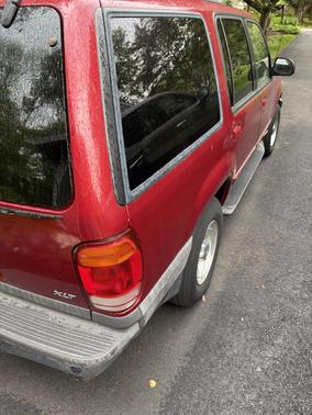 Red 2001 Ford Explorer XLT