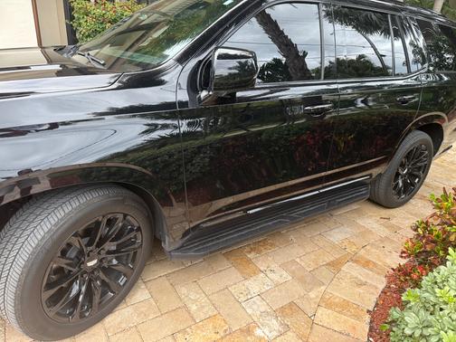 2023 Cadillac Escalade Sport