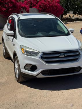 White 2017 Ford Escape SE