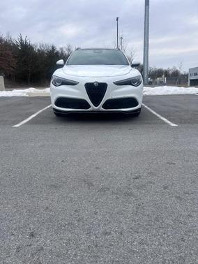 White 2022 Alfa Romeo Stelvio Ti