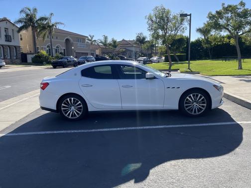 2016 Maserati Ghibli Base