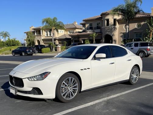 2016 Maserati Ghibli Base