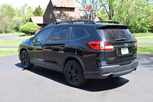 Black 2019 Subaru Ascent Base 8-Passenger