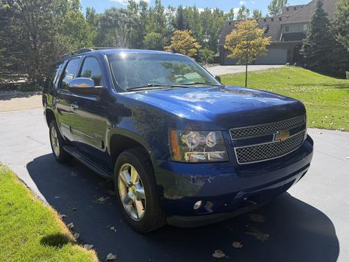 Blue 2012 Chevrolet Tahoe LT
