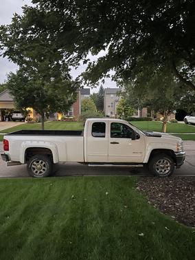White 2013 Chevrolet Silverado 3500 LT