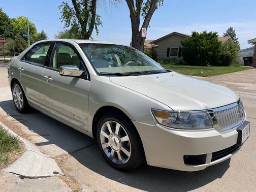 2006 Lincoln Zephyr Base