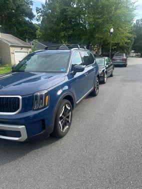 Blue 2024 Kia Telluride EX