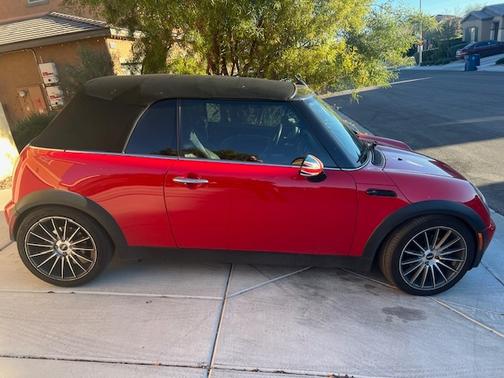 2005 MINI Cooper Base