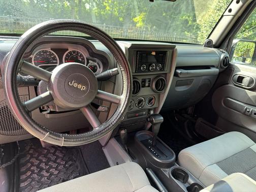 Gray 2010 Jeep Wrangler Sport