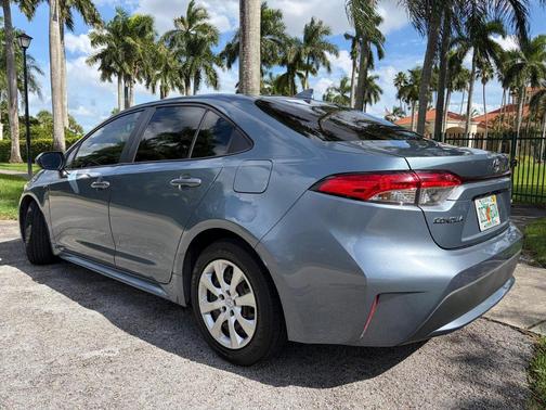 Gray 2020 Toyota Corolla LE