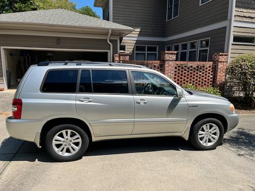 2006 Toyota Highlander Hybrid Base