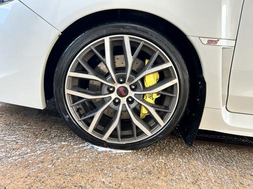 2020 Subaru WRX STI Limited w/Lip
