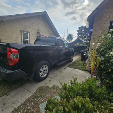 2014 Toyota Tundra SR5