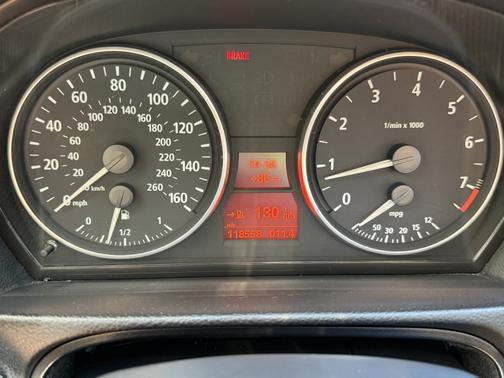 2006 BMW 325 i