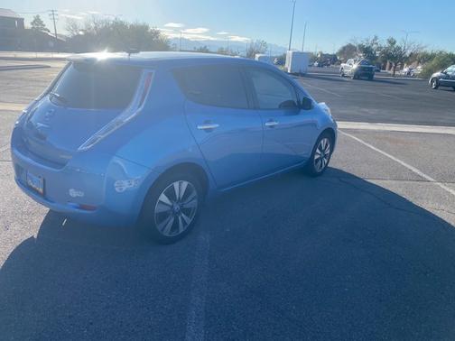 2013 Nissan Leaf SL