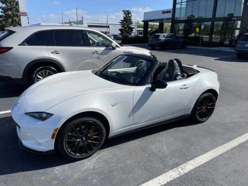 2024 Mazda MX-5 Miata Club