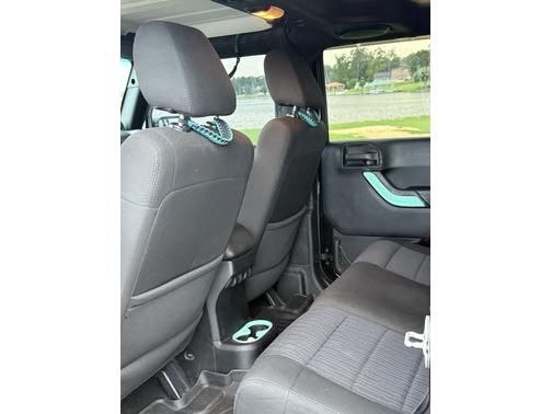 2011 Jeep Wrangler Unlimited Sport
