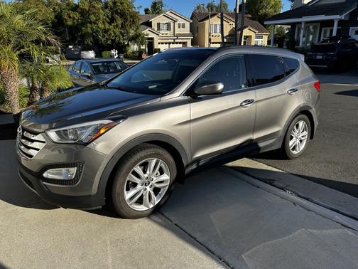 2014 Hyundai Santa Fe Sport 2.0L Turbo