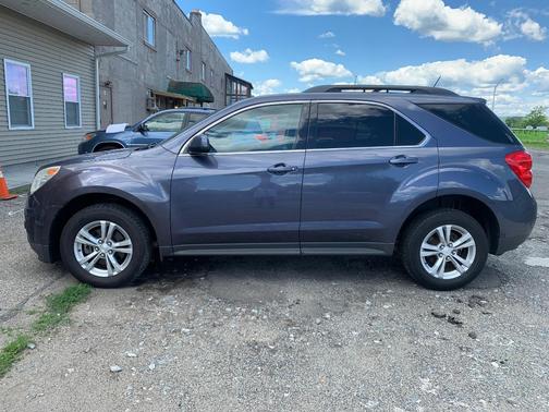 Blue 2013 Chevrolet Equinox 1LT
