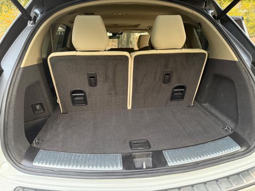 2017 Acura MDX 3.5L w/Technology Package