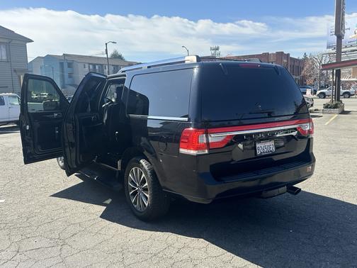 2017 Lincoln Navigator L Select