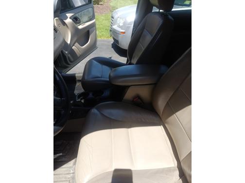 Gold 2003 Ford Escape Limited