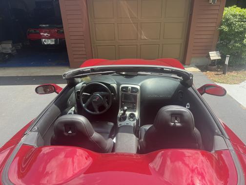 2005 Chevrolet Corvette Base