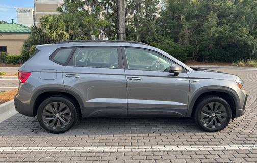 Gray 2024 Volkswagen Taos S FWD
