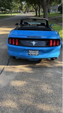 2017 Ford Mustang V6