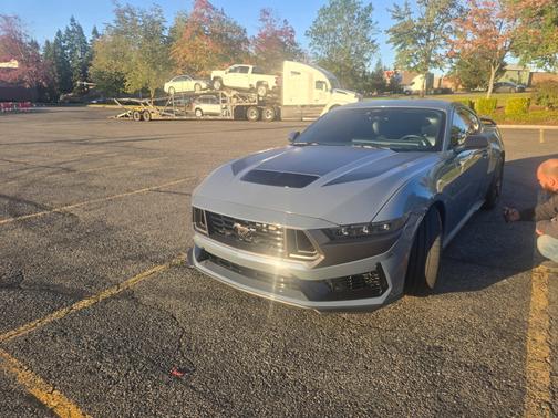2024 Ford Mustang Dark Horse